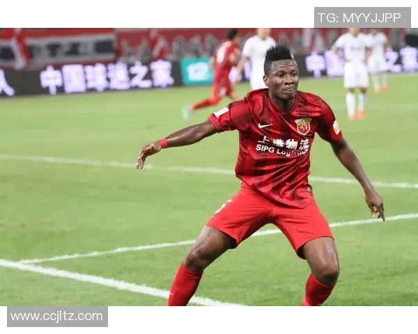 加纳足球历史明星阵容回顾与成就分析全景展示